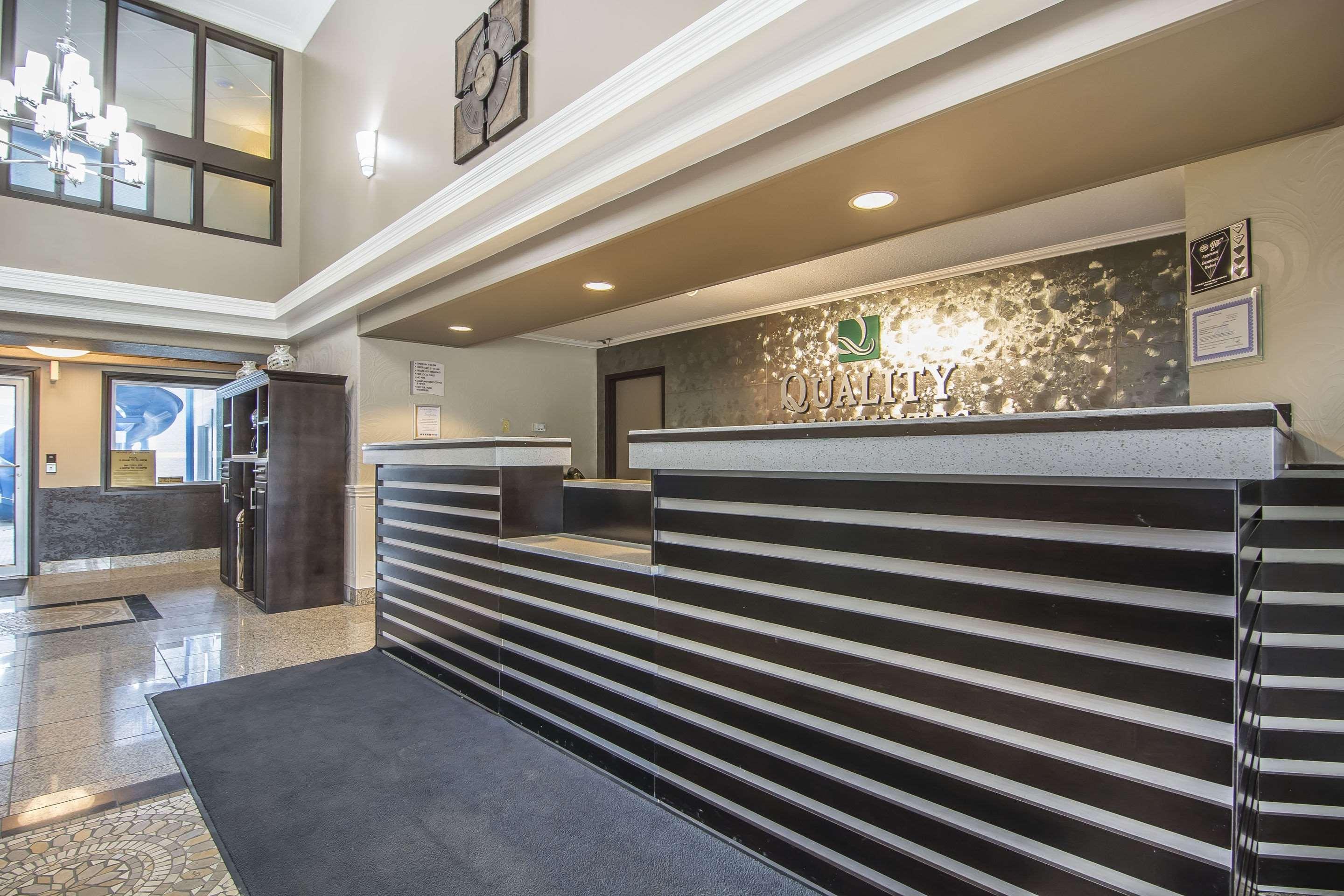 Quality Inn & Suites Yorkton Kültér fotó