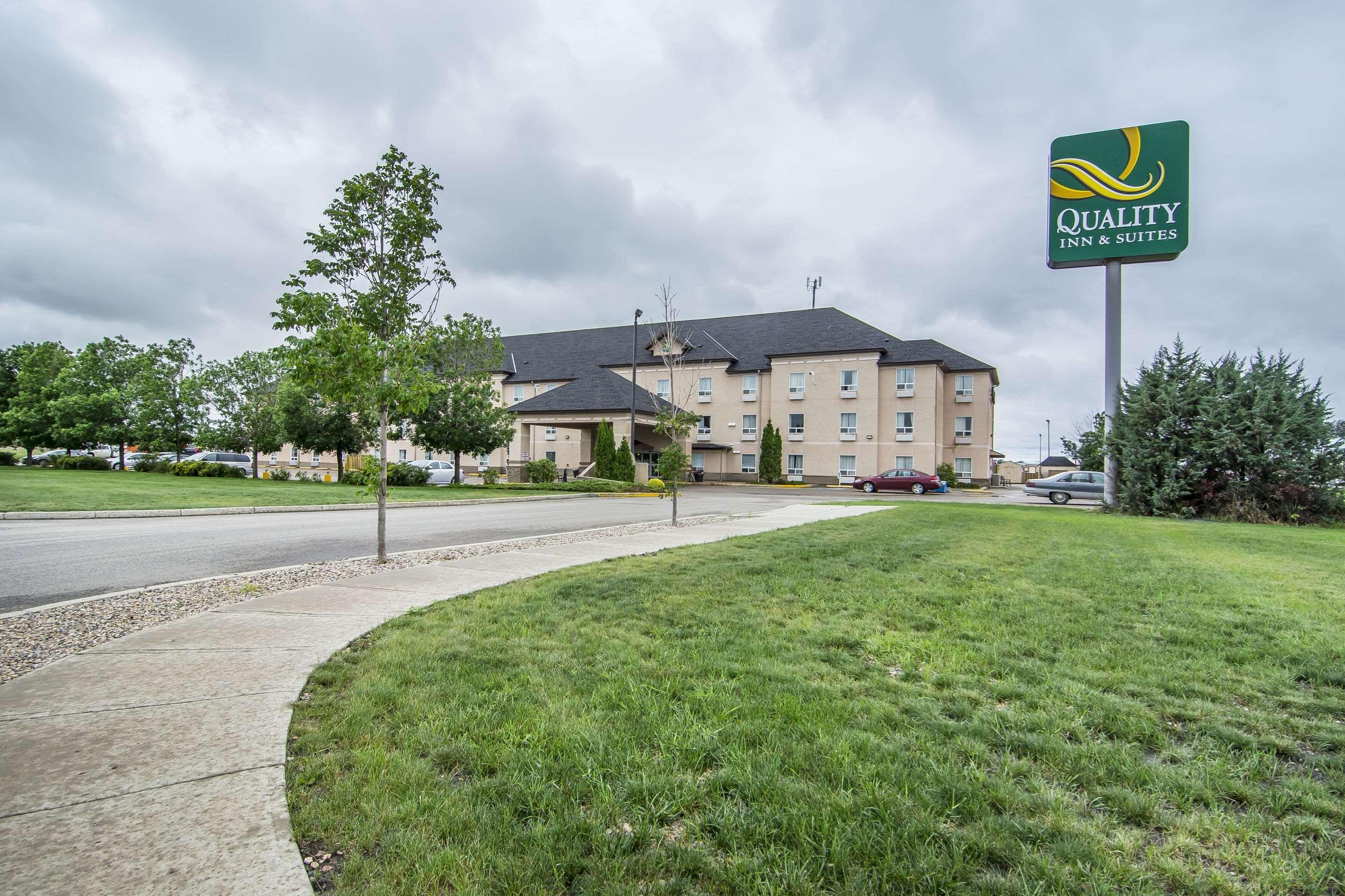 Quality Inn & Suites Yorkton Kültér fotó