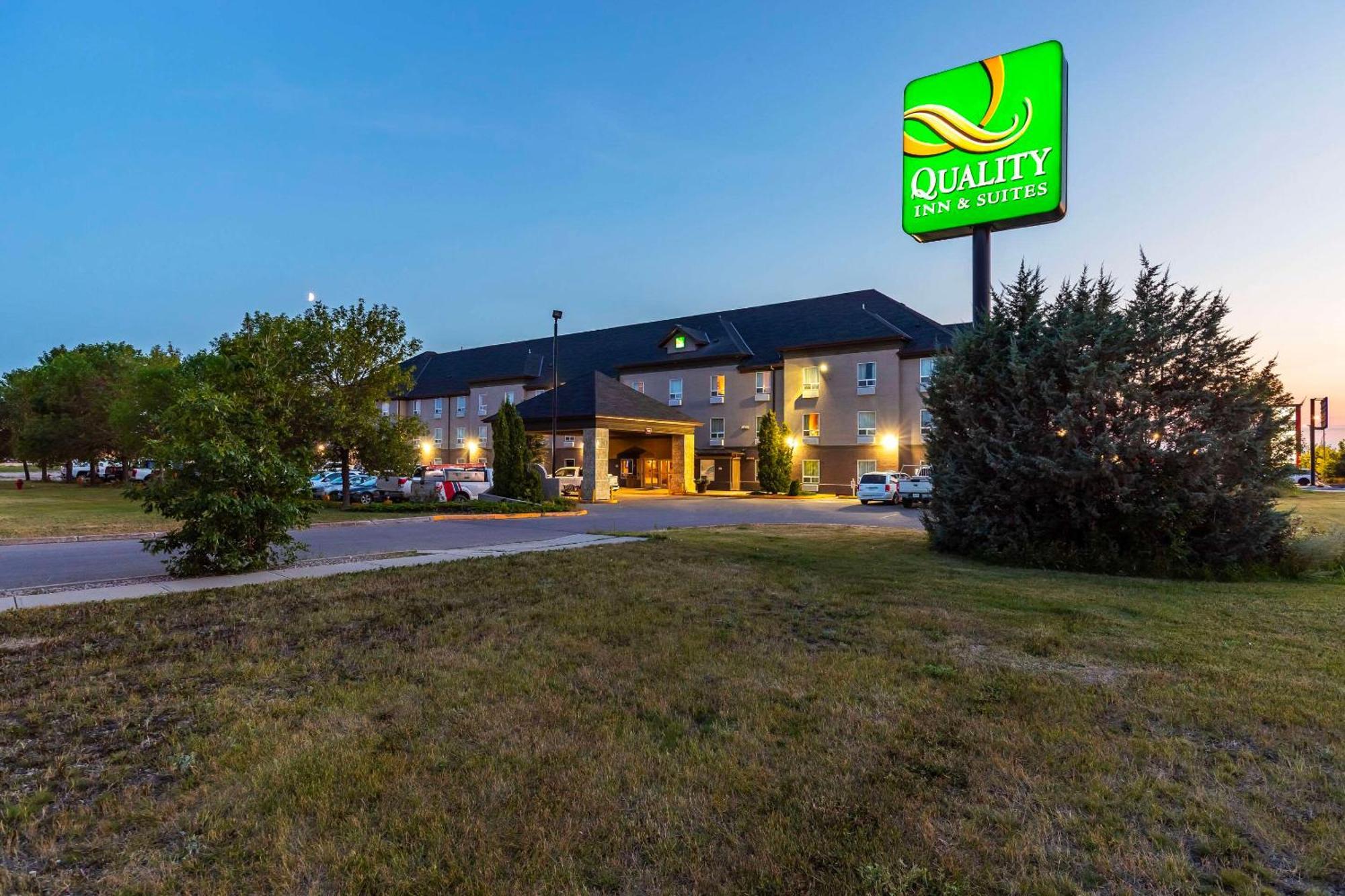 Quality Inn & Suites Yorkton Kültér fotó