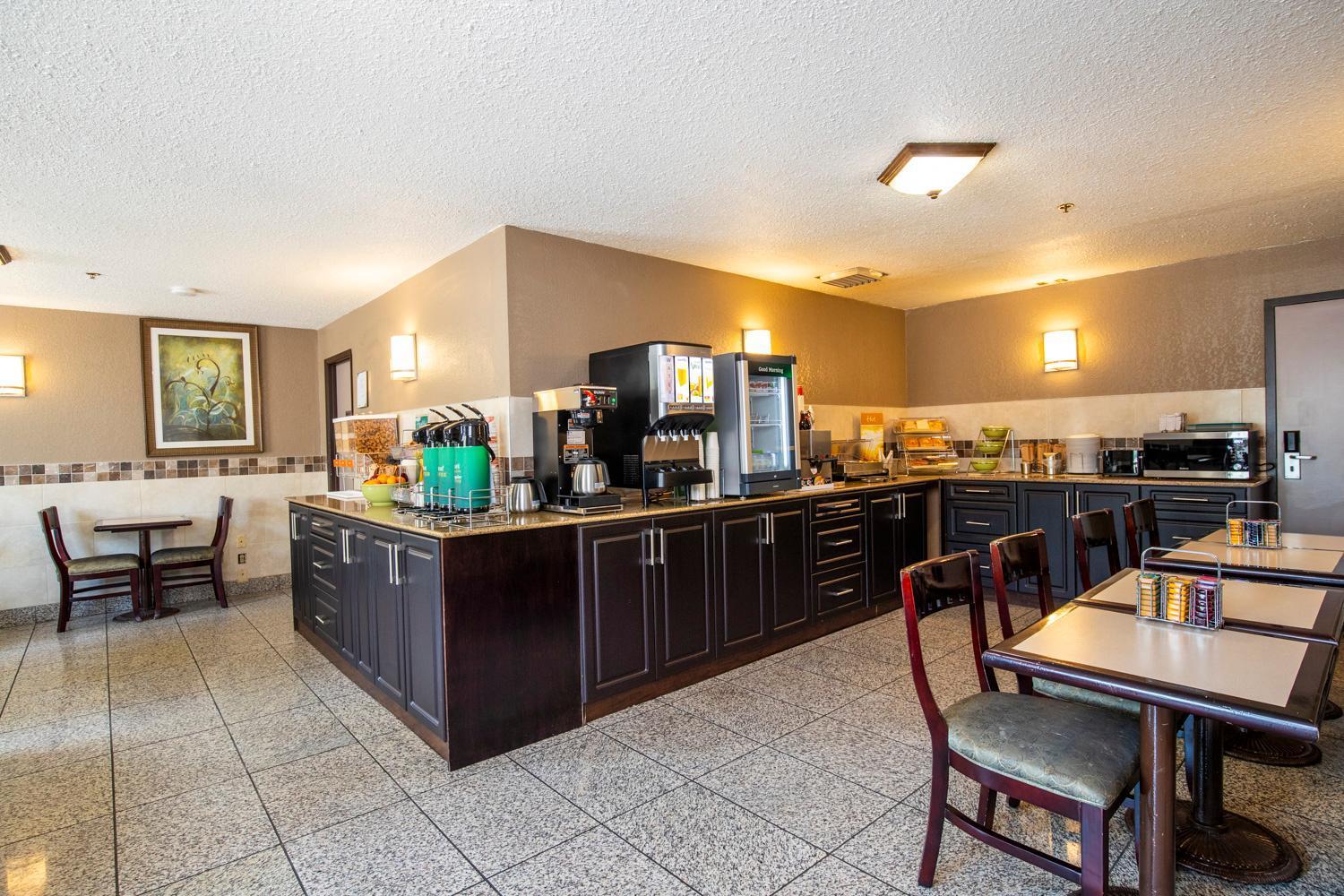 Quality Inn & Suites Yorkton Kültér fotó