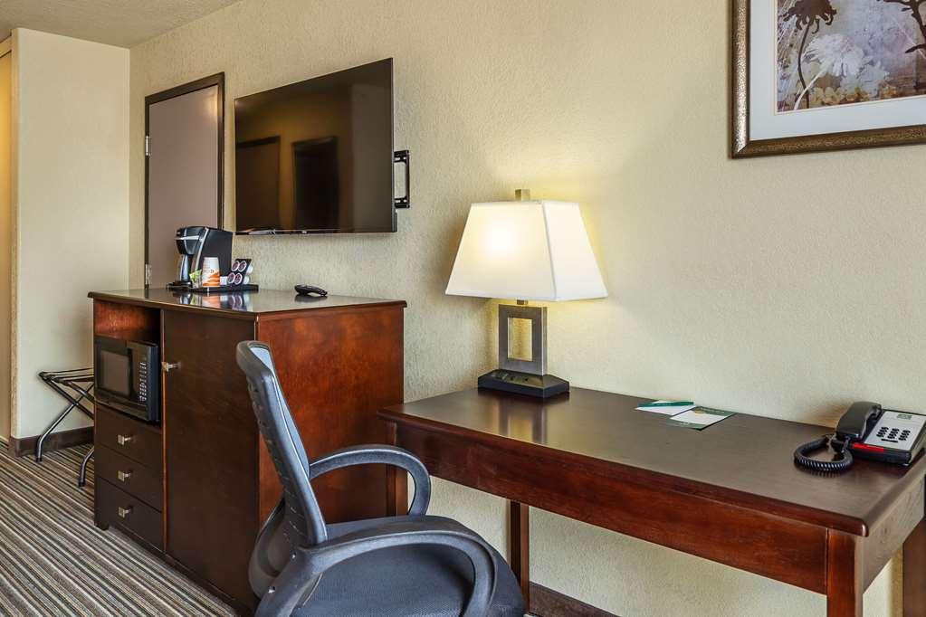 Quality Inn & Suites Yorkton Szoba fotó